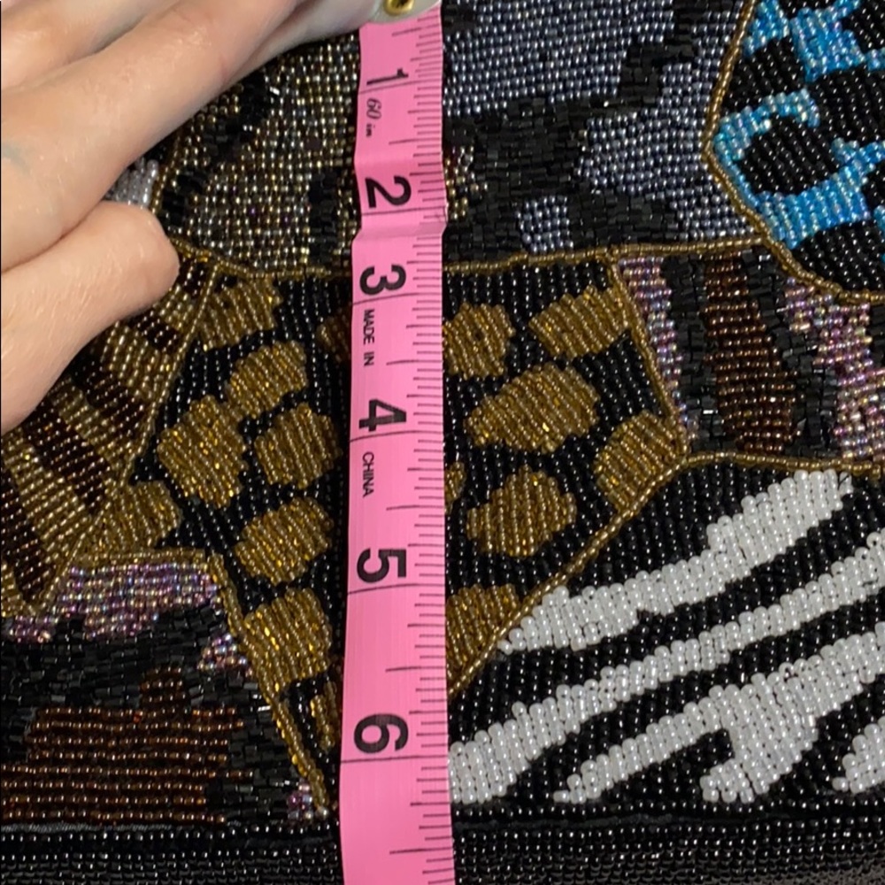 Beautiful Beaded Purse✨ - Picture 6 of 6